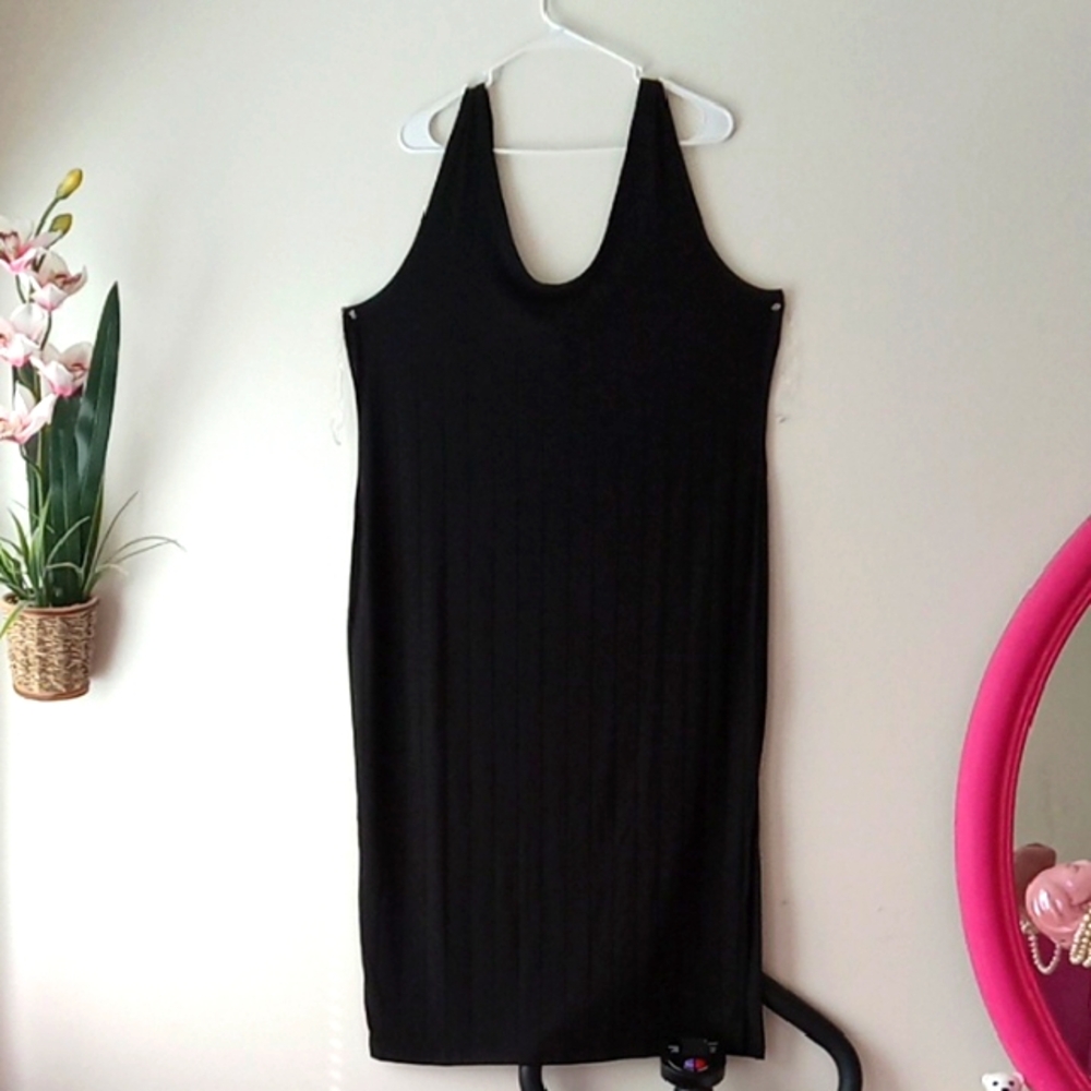 Elegant Black Sleeveless Dress Size 3X.
